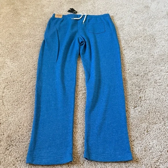 NWT‎ Hollister Women’s Blue Hoodie and Sweats Size L-XL Casual Relaxation - Picture 8 of 14